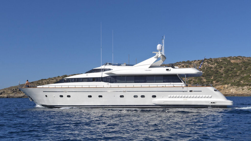 2002-Falcon-100-Outside-1